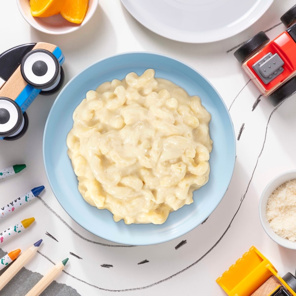 Mac & cheese plate for kids.